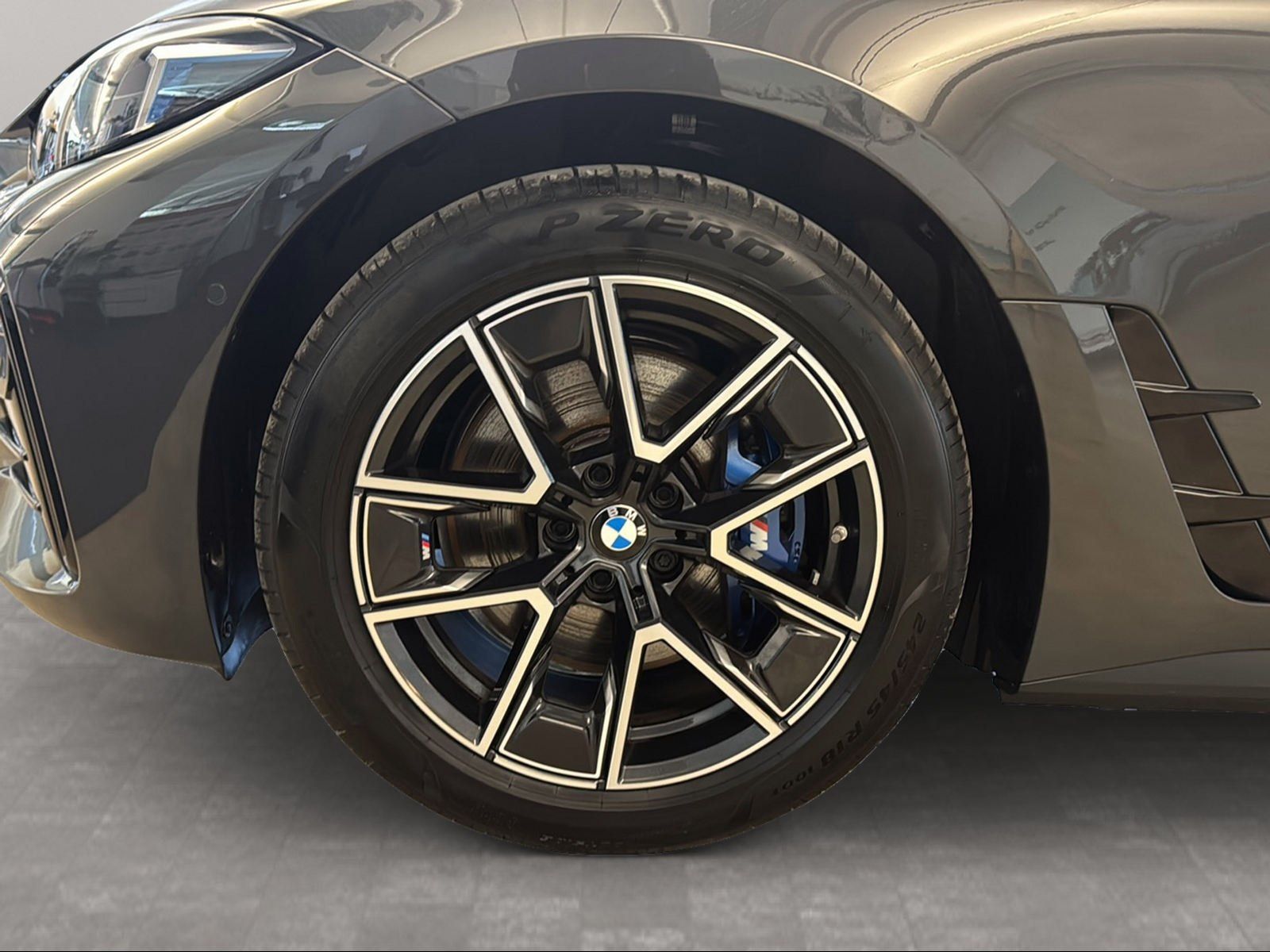 BMW i4 - Bild 13