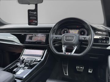 Audi Q8 - 11