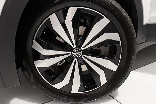 T-Cross Style 1.0 TSI DSG ACC NAVI TravelAssist 