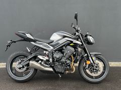 TRIUMPH Street Triple R 765 + Griffheizung + SERVICE NEU