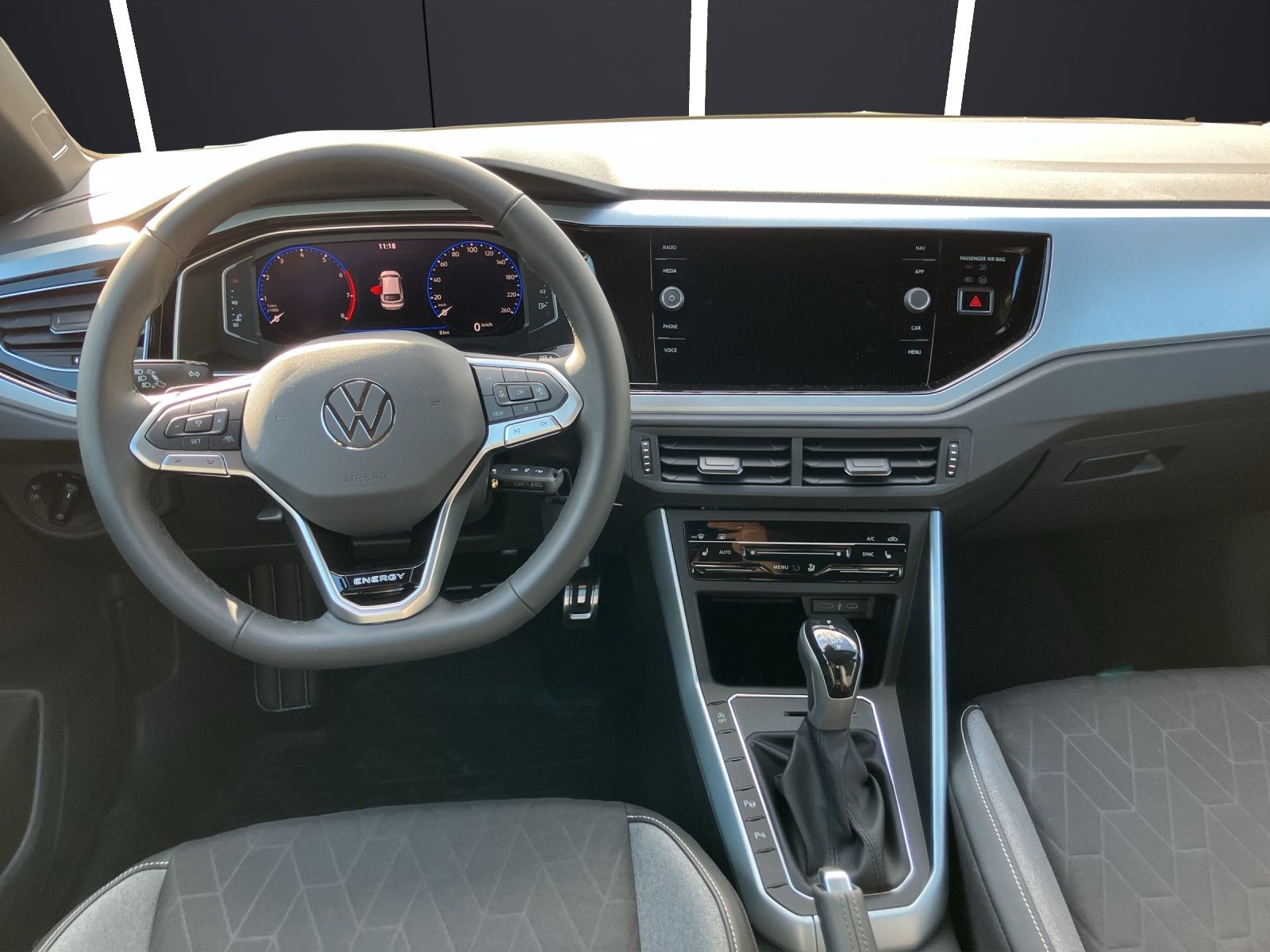 Fahrzeugabbildung Volkswagen Taigo Energy LED DAB ACC