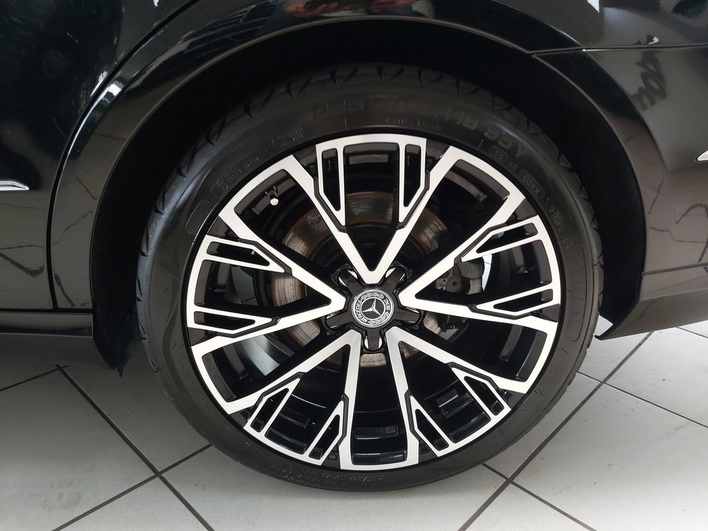 Mercedes-Benz E 300 CDI AVANTGARD LEDER TOTW KAMERA COMAND AHK