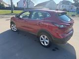 Nissan Qashqai Acenta 1.5 dct Aut. Navi - Nissan Qashqai mit Diesel-Antrieb: Automatik