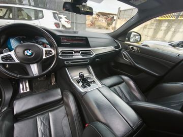 BMW X6 - 10