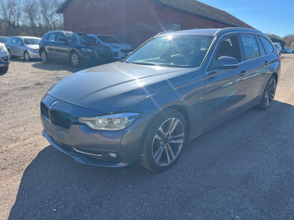 Image of BMW 320
