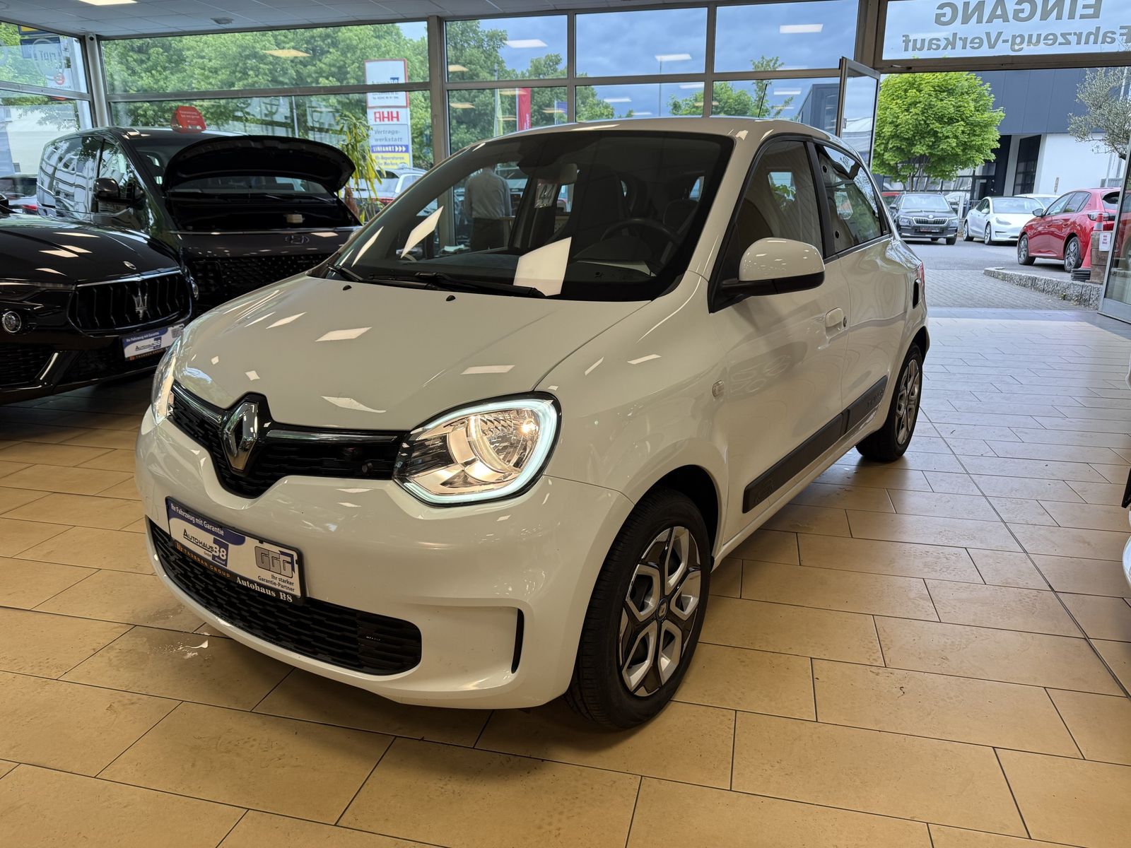 RENAULT Twingo