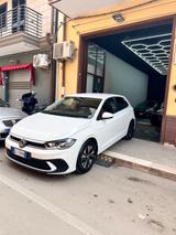 Andere Volkswagen Polo 1.0 TGI Restyling pari al nuovo - Andere mit CNG-Antrieb: mit Klimaanlage