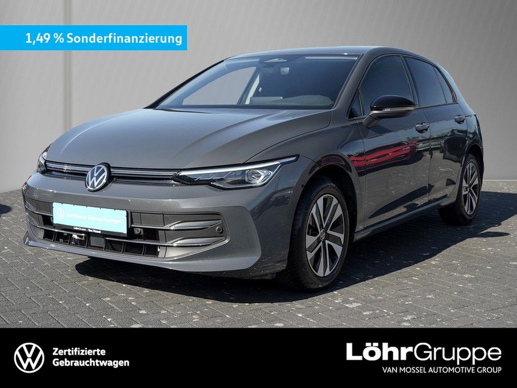Volkswagen Golf VIII 1.5 eTSI DSG Energy AHK/Navi/RFK