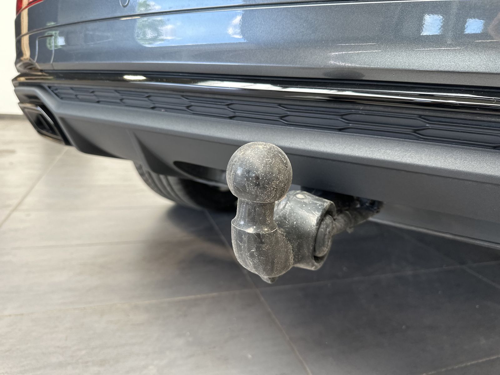 Fahrzeugabbildung Audi Q5 50 TFSIe Qu S-Line Black NAV+MATRIX+AHK+VCOCK