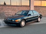 BMW 728i E38 Automatik, TÜV, Alarmanlage, Oxfordgrün - BMW 728 aus 1998