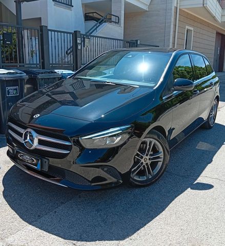 MERCEDES-BENZ Mercedes Benz B 180 d Automatic Executive *CERTI