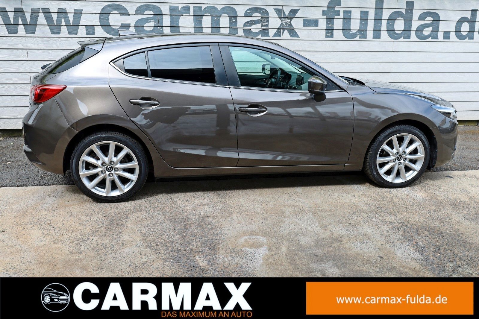 Fahrzeugabbildung Mazda 3 Sports-Line Navi,LED,Kamera,SH,BOSE,HUD,SR+WR