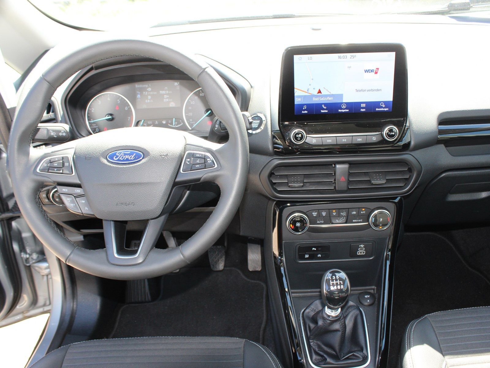 Fahrzeugabbildung Ford EcoSport Titanium 1,0 EcoBoost Start/Stopp