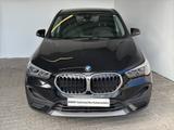 BMW X1 xDrive20dA Advantage Navi.LED.ACC.DriveAss.SH - BMW X1: Drive