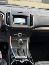 Ford Edge 2,0 l TDCi Bi-Turbo  4x4 Vignale  - Ford Edge Vignale mit Diesel-Antrieb