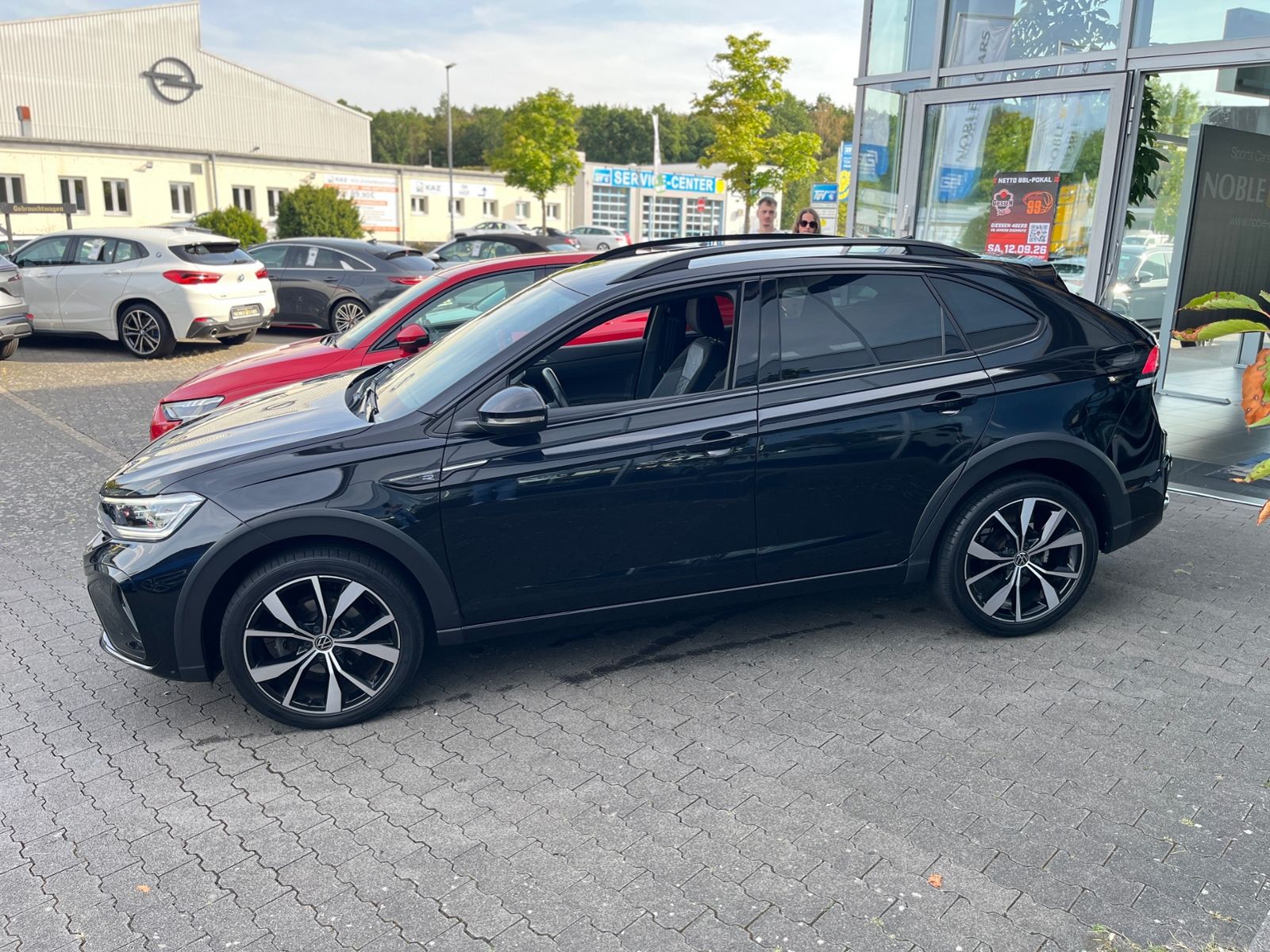 Fahrzeugabbildung Volkswagen Taigo R-Line 1.5 DSG KLIMA AHK LED NAV SHZ