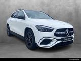 Mercedes-Benz GLA 200 AMG Line/Panorama/LED/SHZ/Parktronic - weiße Mercedes-Benz GLA-Klasse