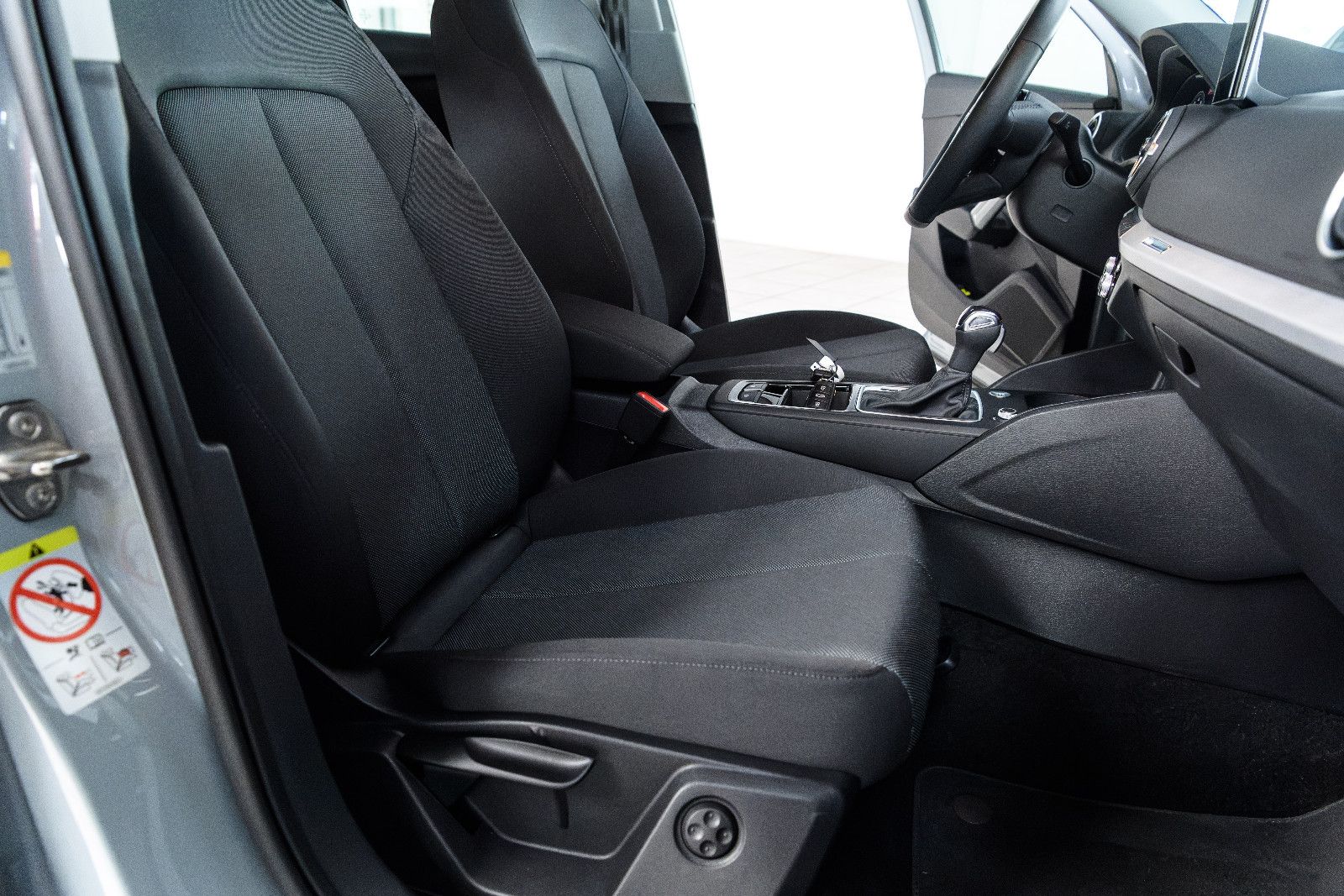 Fahrzeugabbildung Audi Q2 35 TFSI +Kamera +Sitzheizung +DAB