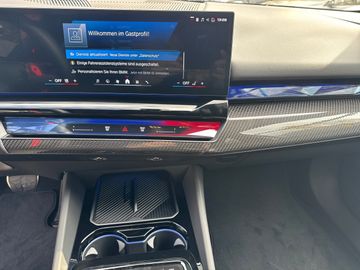 BMW M5 Limousine M Drivers P. DAB LED RFK Klimaaut.