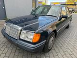 Mercedes-Benz E 230* 1 Hand* Klimaanlage* TÜV Neu* Schiebedach - Mercedes-Benz E 230 aus 1991