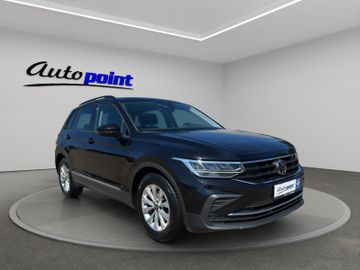 Volkswagen Tiguan - 3