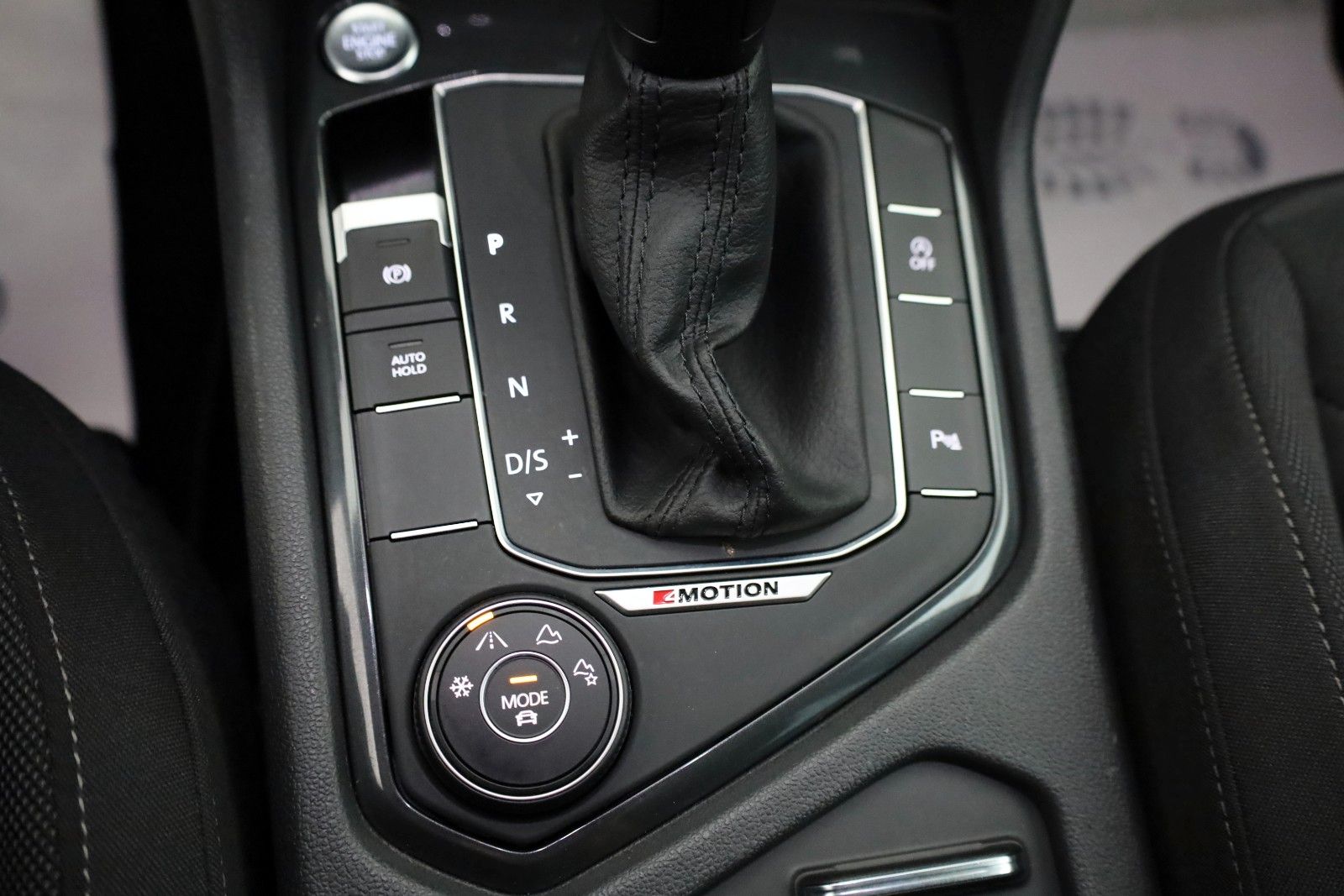 Fahrzeugabbildung Volkswagen Tiguan Allspace Highline 4M Navi,LED,ACC,abn.AHK