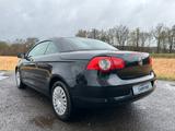 Volkswagen Eos 1.4 TSI Klimaauto. Sitzheizung Radio PDC - Volkswagen Eos aus 2008: Cabrio