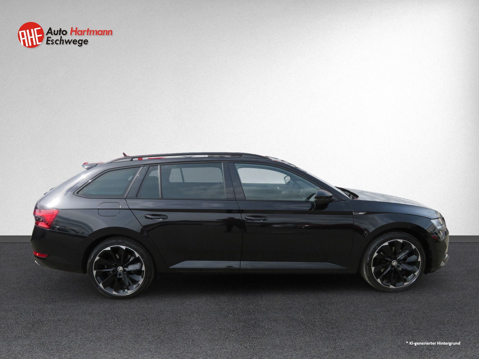 Skoda Superb Combi 2.0 TDI Sportline 4x4 Nav Pan Sthzg foto 3
