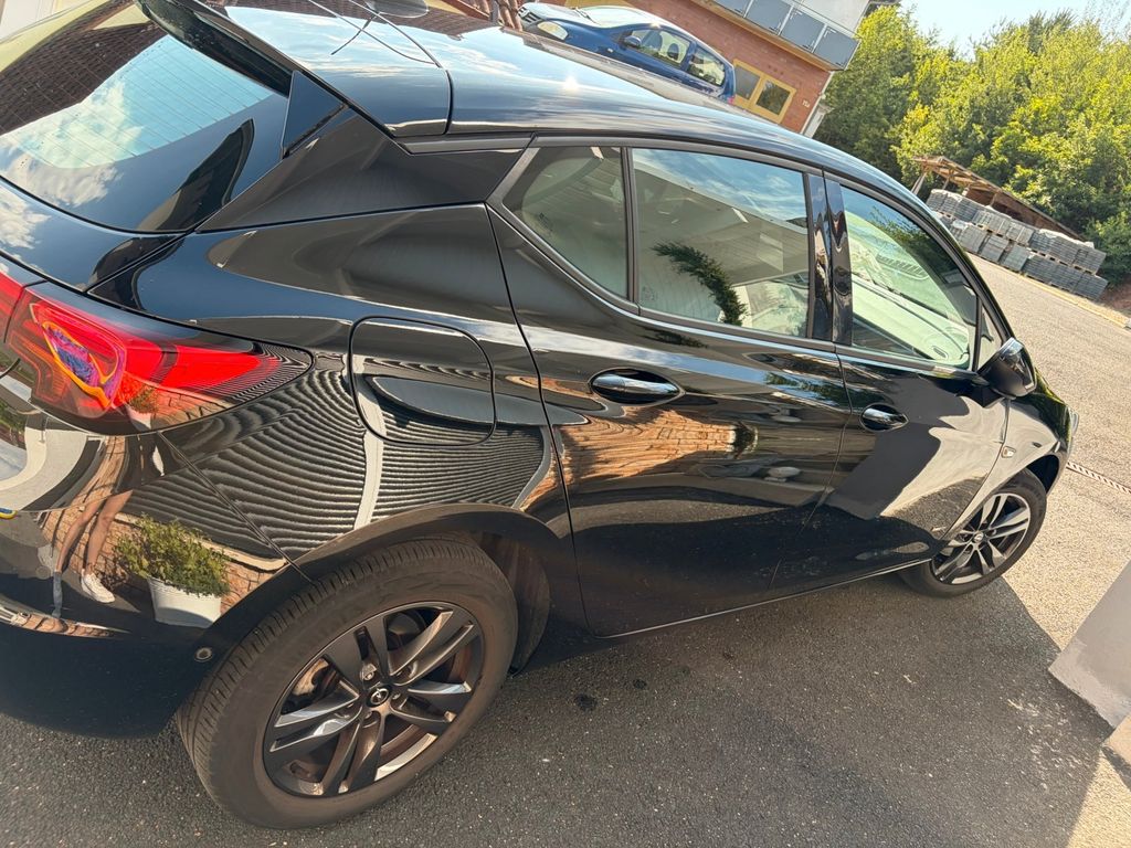 Image of Opel Astra