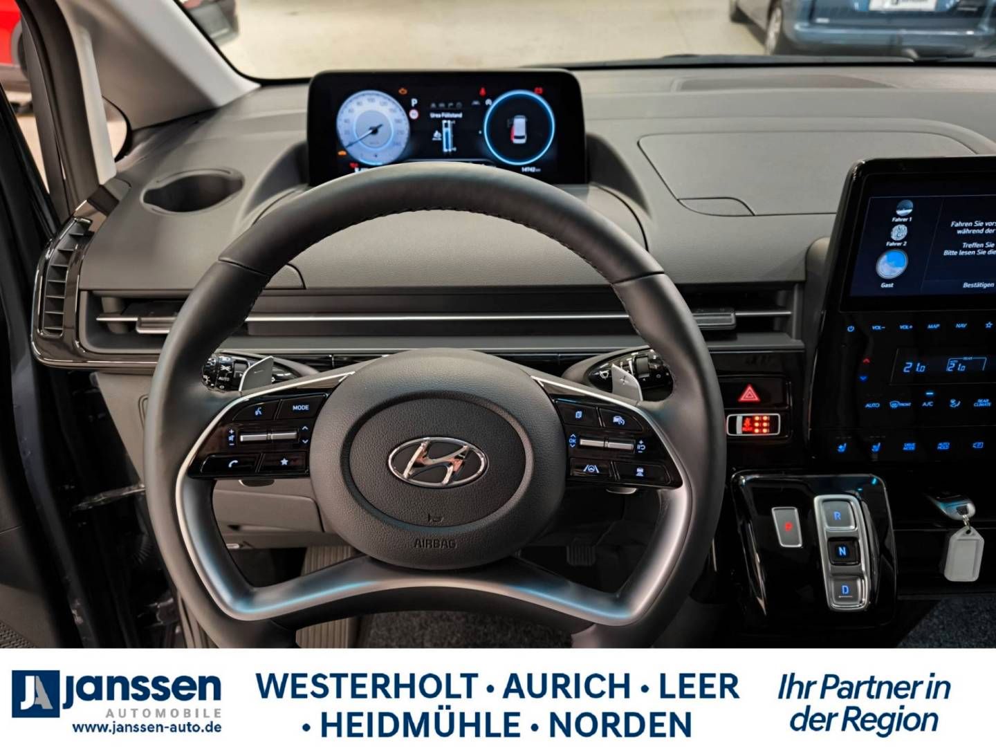 Fahrzeugabbildung Hyundai STARIA 9-Sitzer  PRIME