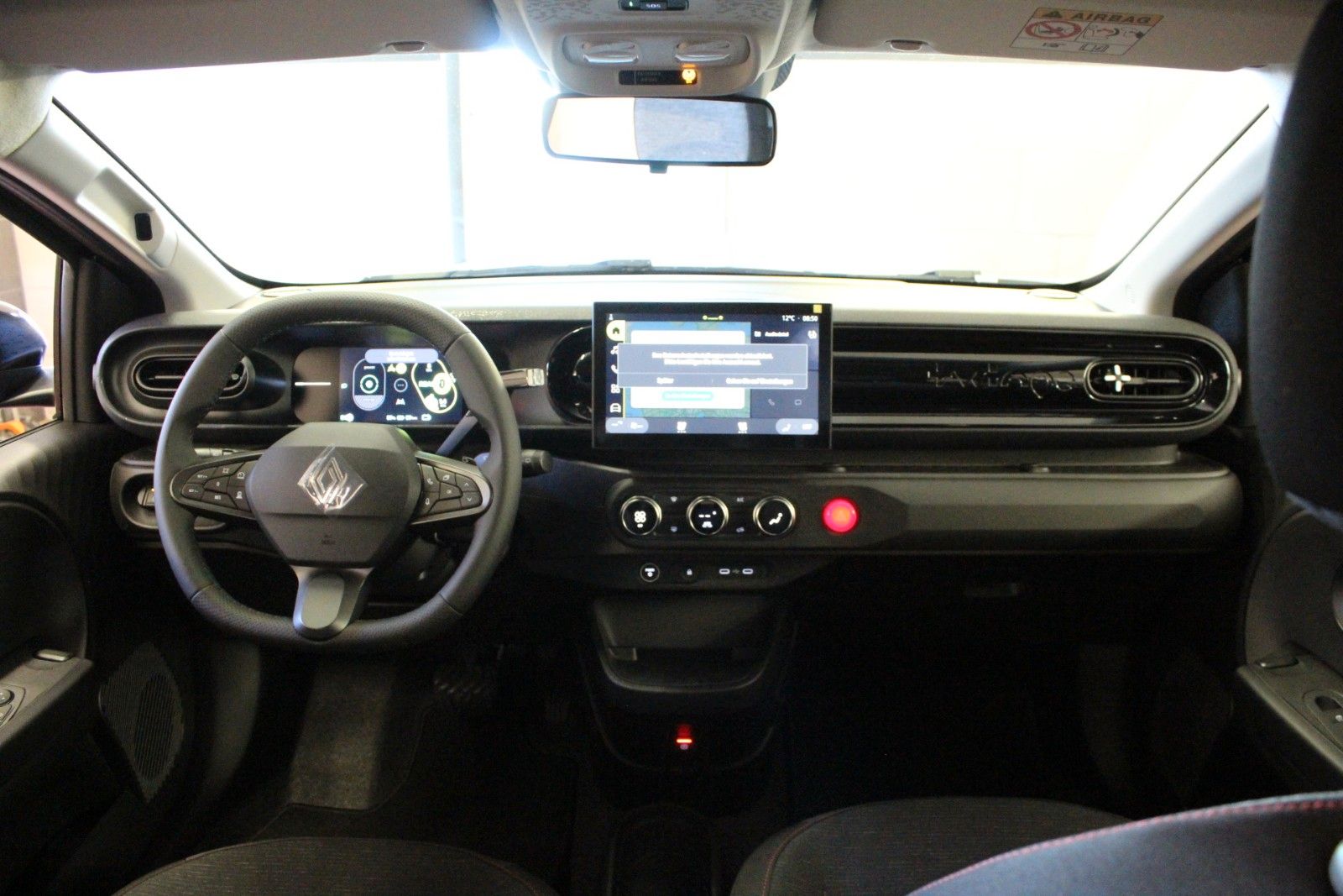 Fahrzeugabbildung Renault Twingo E-Tech 80 Urban Range *Techno*Sitzheizung
