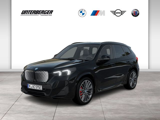 BMW iX1 xDrive30 M Sport Pro DA+ PA+ HUD HK AHK LED