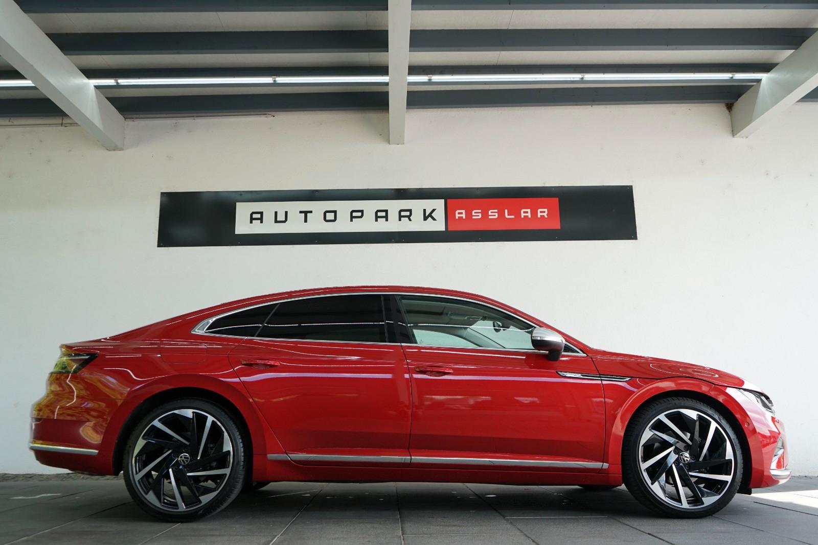 Volkswagen Arteon Elegance 2.0 TSI DSG/PANO/DCC/IQ/20z
