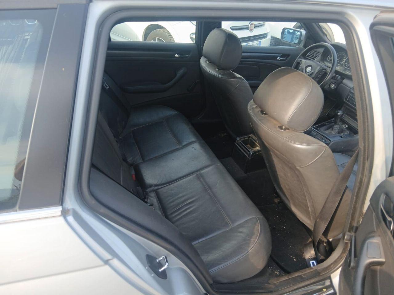 BMW 320 2004 — photo 6