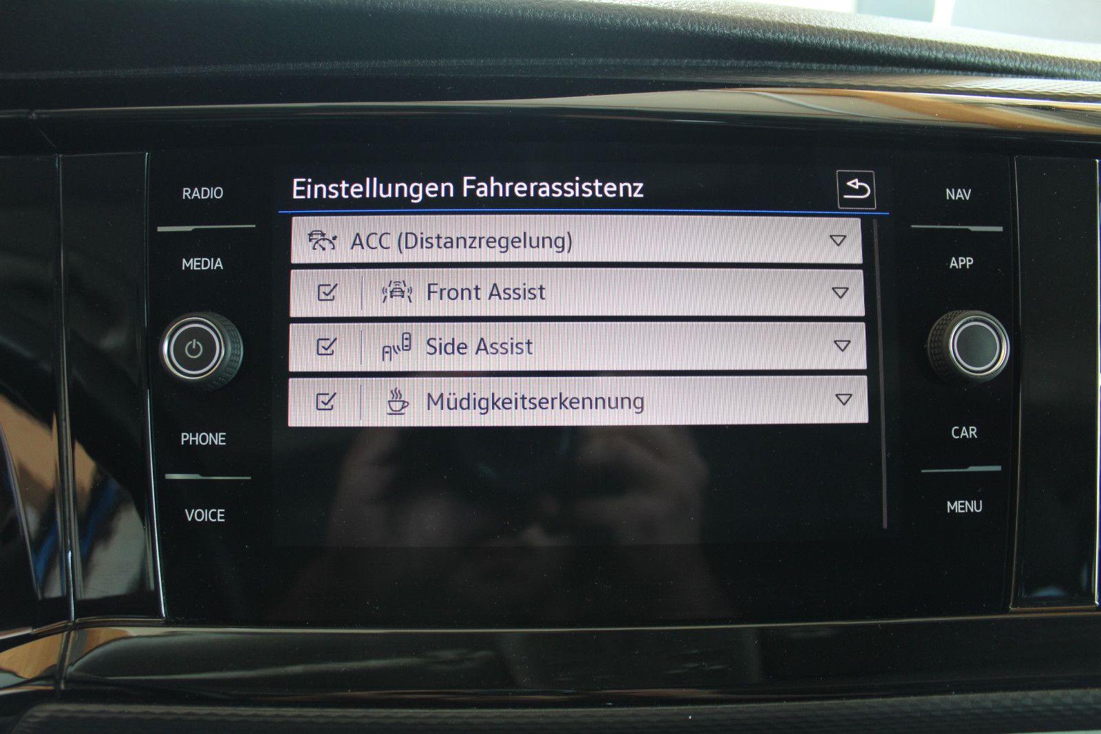 Volkswagen T6.1 Multivan 2.0 TDI DSG 4Motion Comfortline foto 16