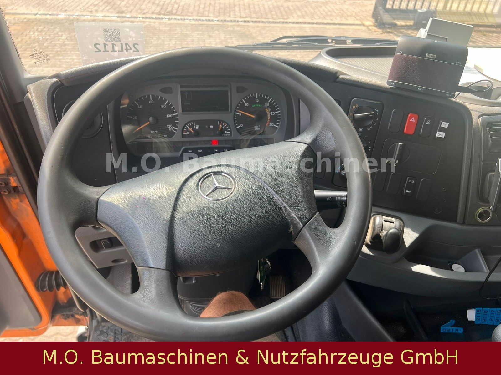 Fahrzeugabbildung Mercedes-Benz Axor 1829 / Euro 5 /Tierkörpertransporter Loosen