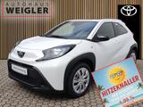 Toyota Aygo X Play Automatik 5-Türer Klima - Toyota Aygo (X) Gebrauchtwagen in Köln