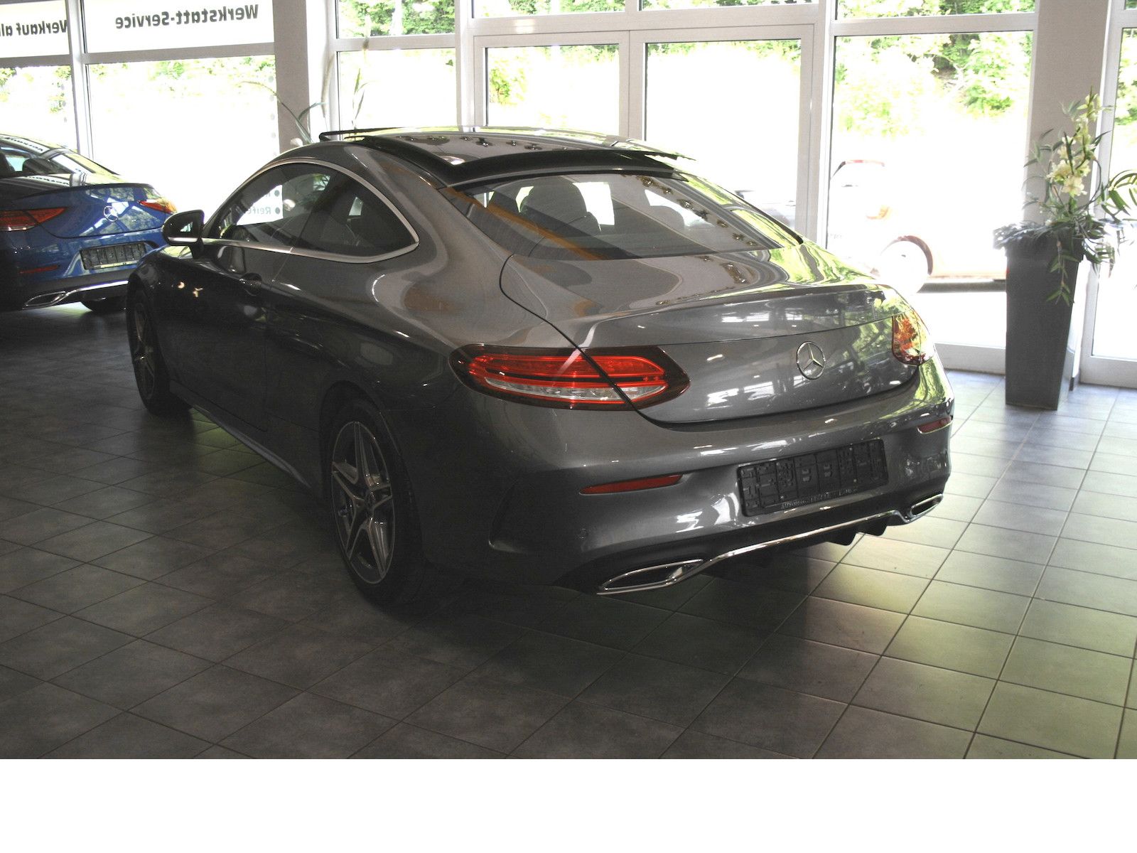 Fahrzeugabbildung Mercedes-Benz C 300 d Coupe AMG *Pano-Dach*Totw.*Multibeam.*Am