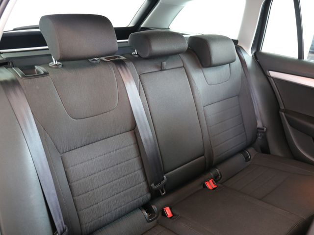 Skoda Octavia COMBI EDITION XENON PDC ANHÄNGERKUPPLUNG