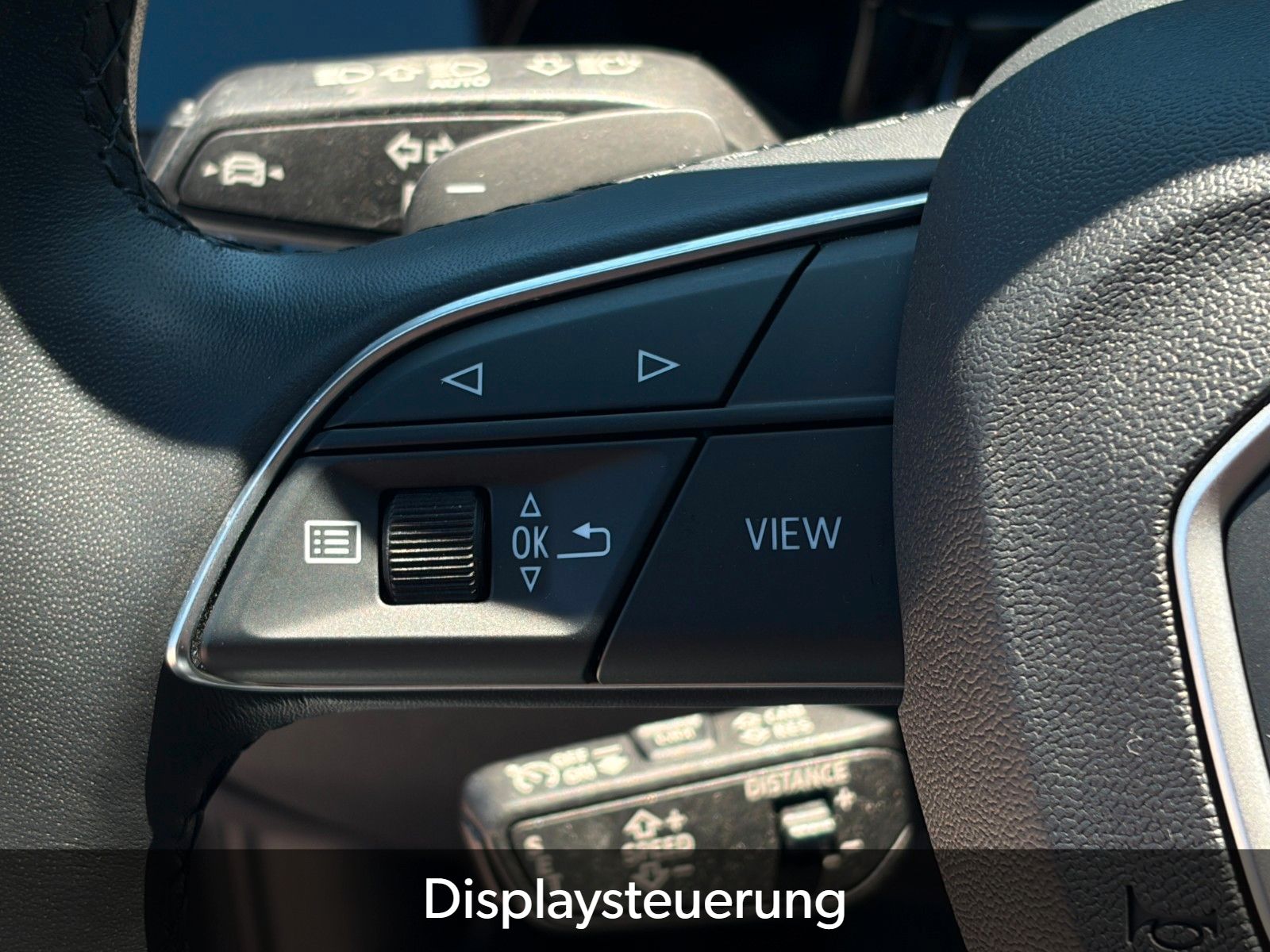 Fahrzeugabbildung Audi A3 Sportback 40 TFSIe Schiebedach KZG ACC CAM