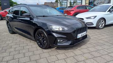 Ford Focus Turnier 1.0 ST-Line X NaviPanoAHK