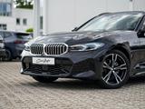 BMW 320d xDrive Touring M-Sport Ad-LED AHK PANO ACC - BMW 320 Jahreswagen