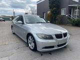 BMW 325i - Navi-Leder-Xenon-PDC-Schiebedach - BMW 325 in Bochum