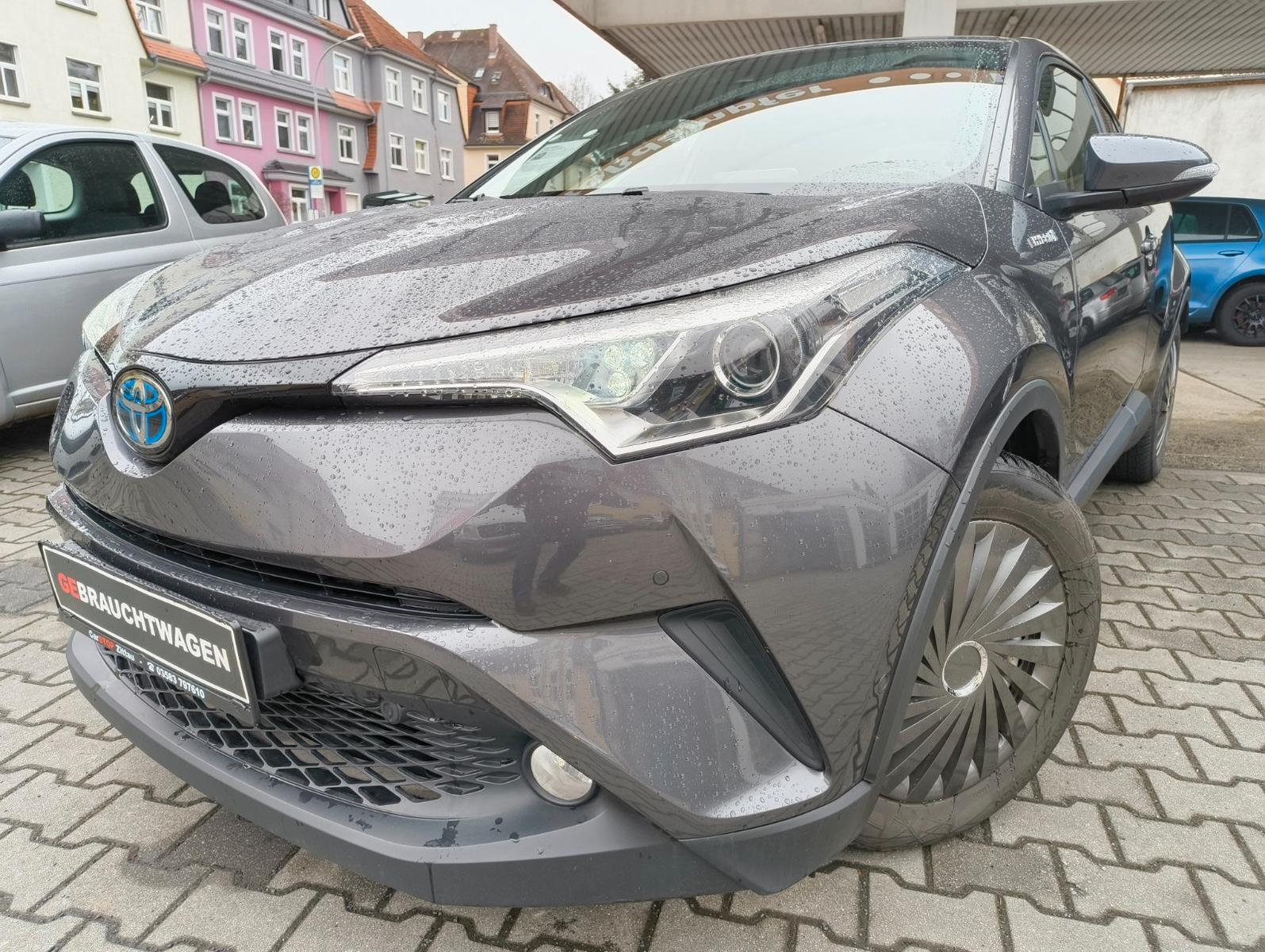 Toyota C-HR Hybrid 1.8l +SHZ+DAB+Kamera+8-fach ber.