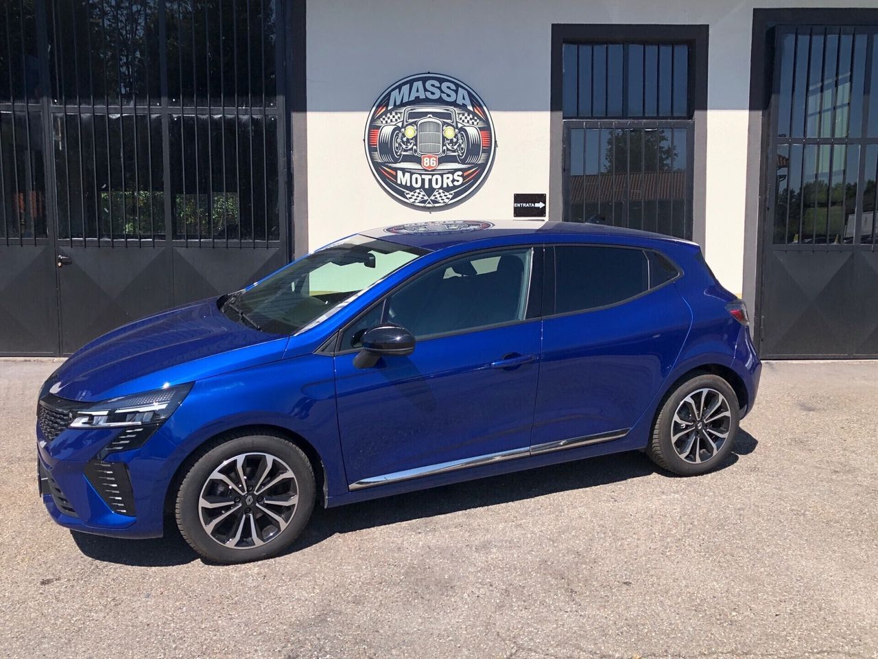 Renault Clio 1.0 tce 90cv TECHNO NEOPATENTATI imagem 3