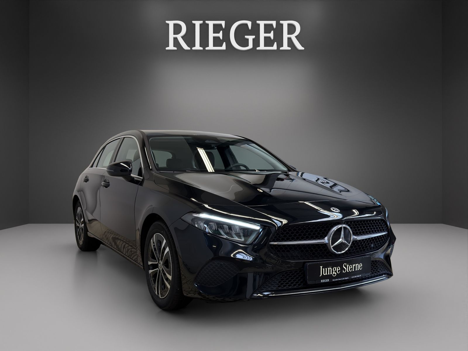 Mercedes-Benz A 180 Progressive Line Advanced LED SHZ Spurhalt foto 3