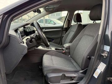 Volkswagen Golf - 10