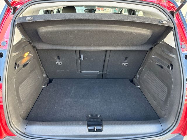 Crossland Elegance 1.2 Turbo AHK CAM PDC NAVI PR