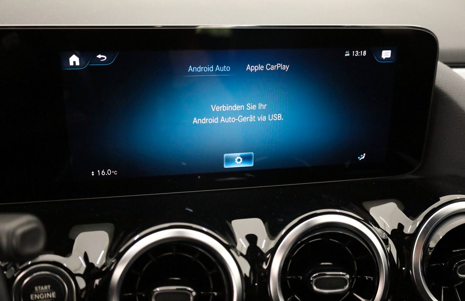 Fahrzeugabbildung Mercedes-Benz GLA 250 e,Style, T.Leder,Navi,LED,Carplay,Kamera