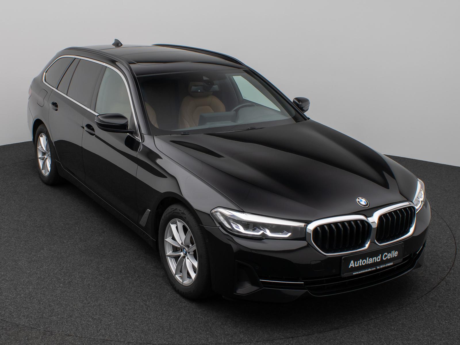 BMW 520 d Panoram Kamera DAB HiFi 4xKlima Leder Sport, миниатюра 3